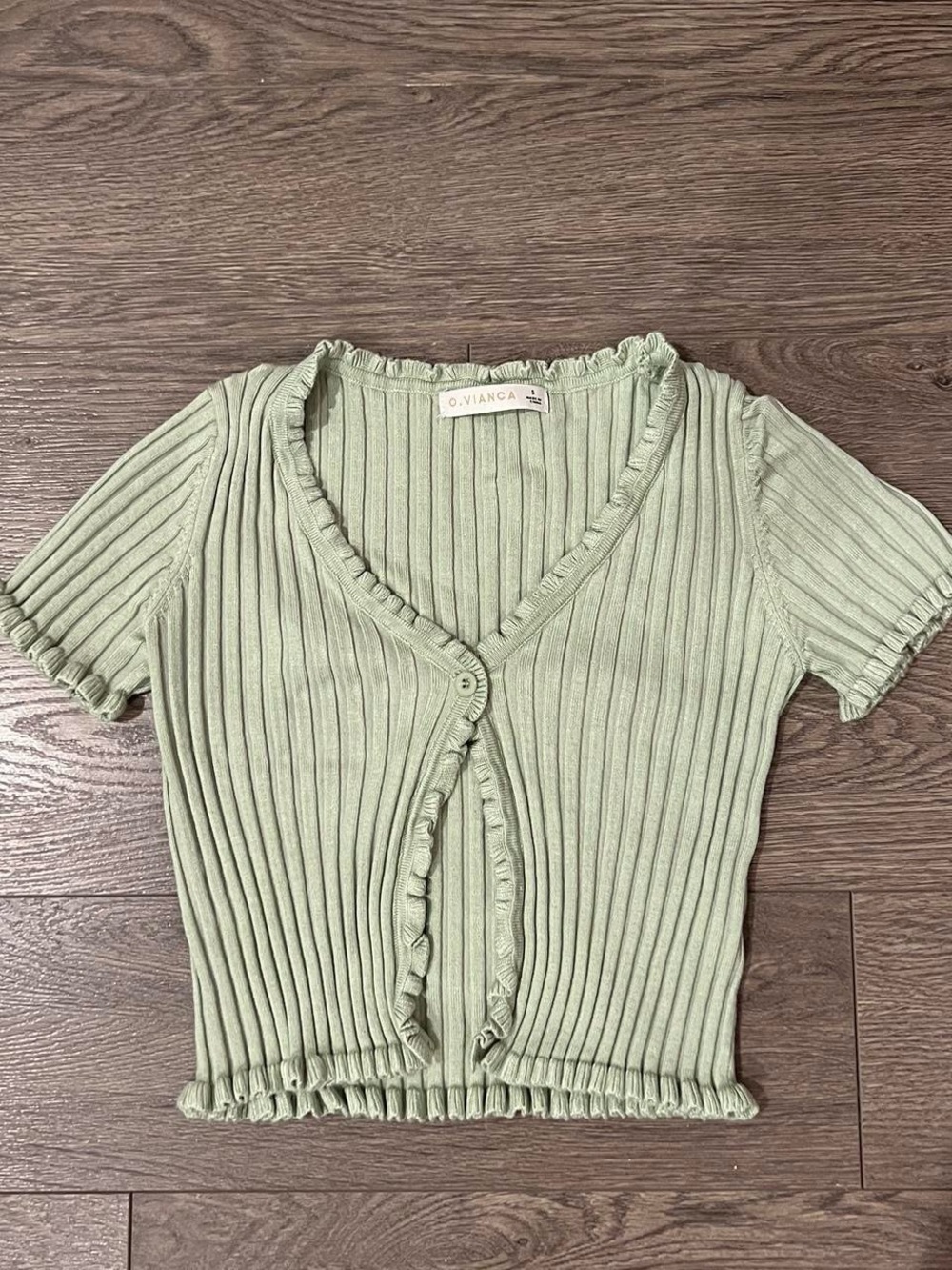 Ribbed Short Sleeve Crop Top in Sage Green